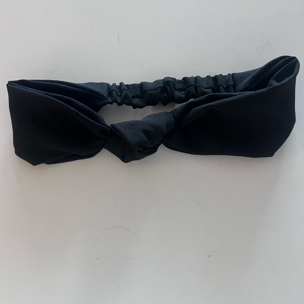 Lululemon Knotted Headband